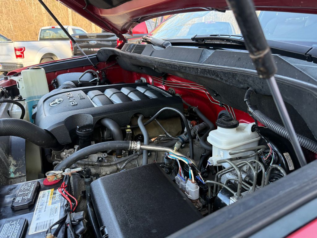 2017 Toyota Tundra Image 34