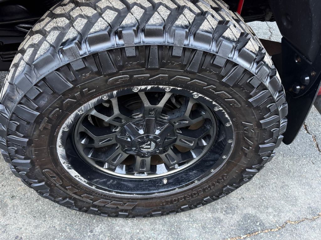 2017 Toyota Tundra Image 36