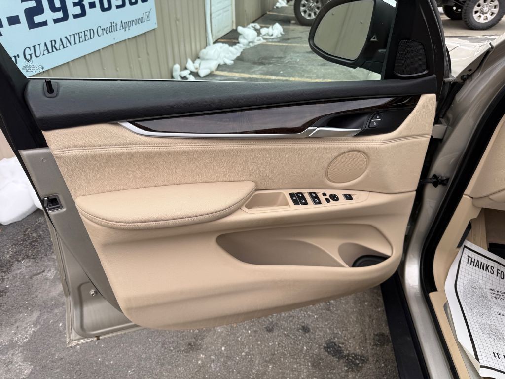 2015 BMW X5 Image 18