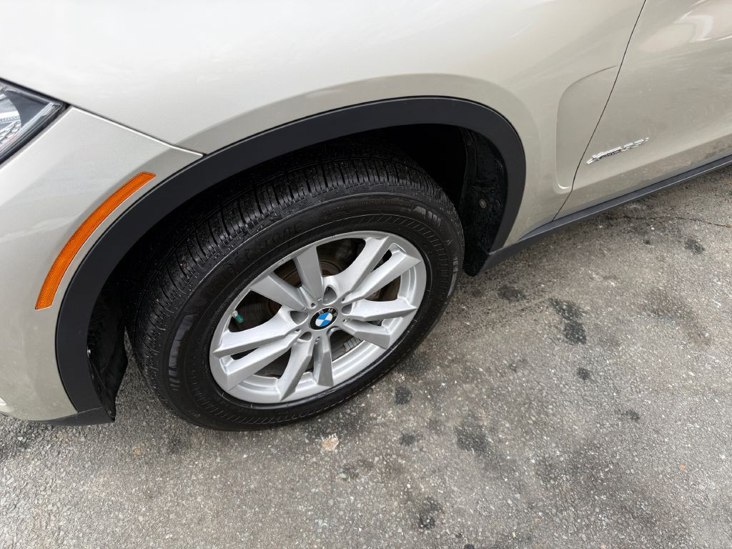 2015 BMW X5 Image 22