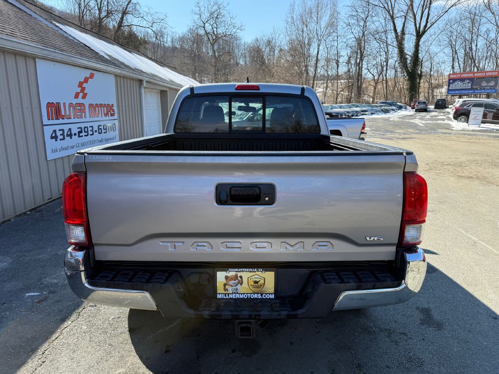 2016 Toyota Tacoma Image 7