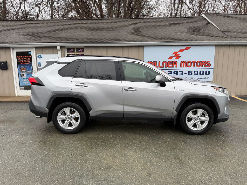 2021 Toyota Rav4 Image 1