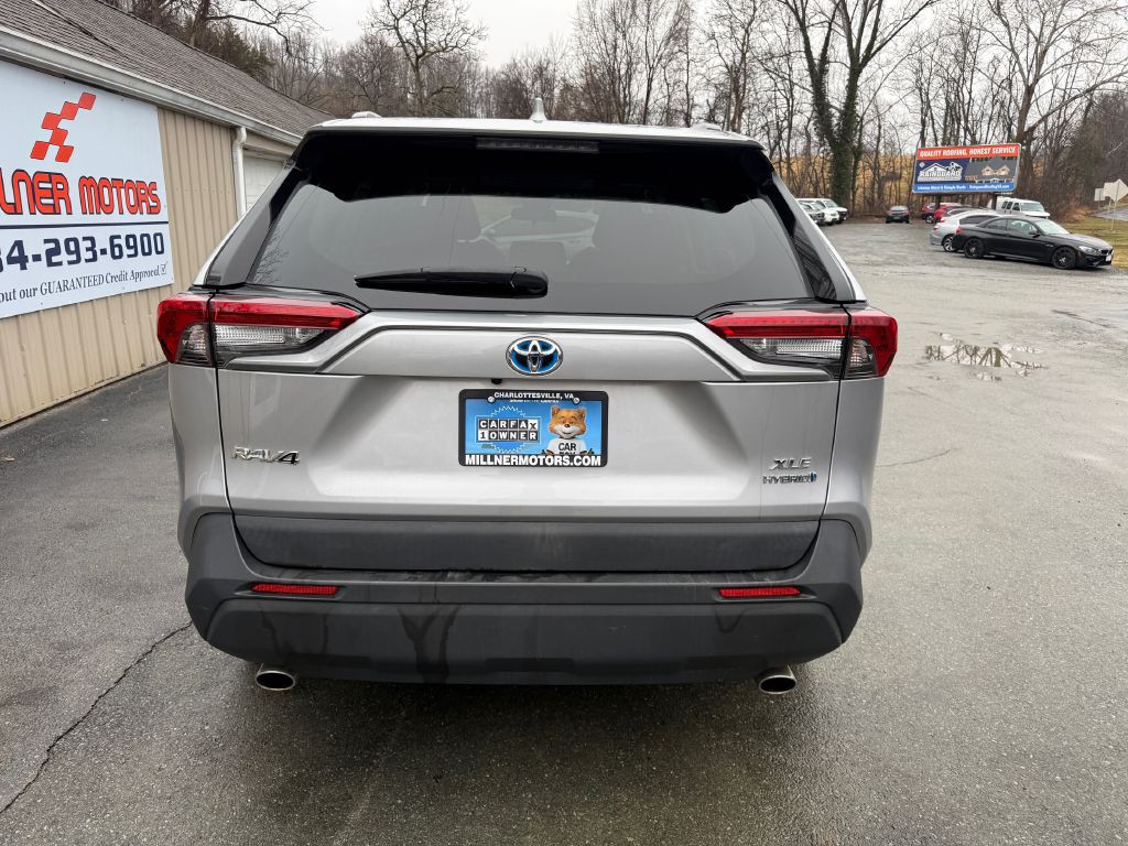 2021 Toyota Rav4 Image 8