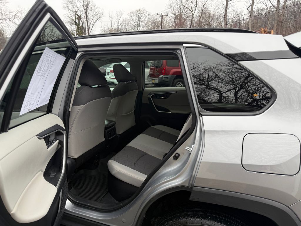 2021 Toyota Rav4 Image 14