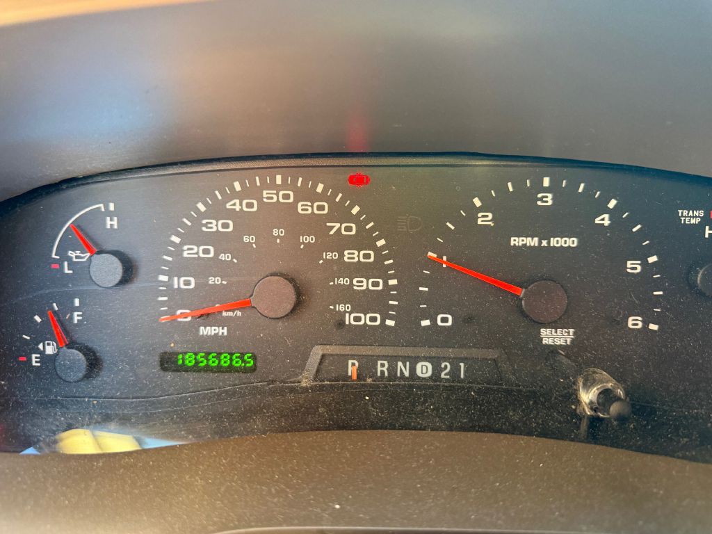 2004 Ford Excursion Image 9