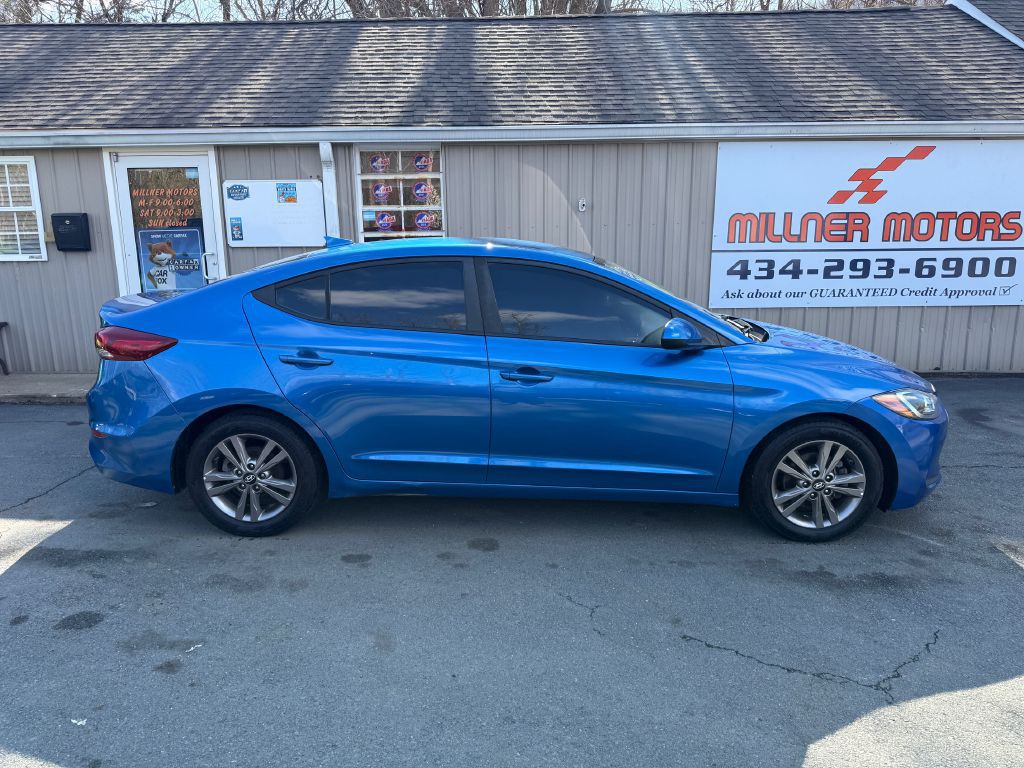 2018 Hyundai Elantra Image 1