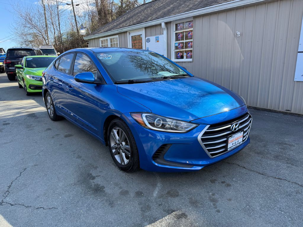 2018 Hyundai Elantra Image 2
