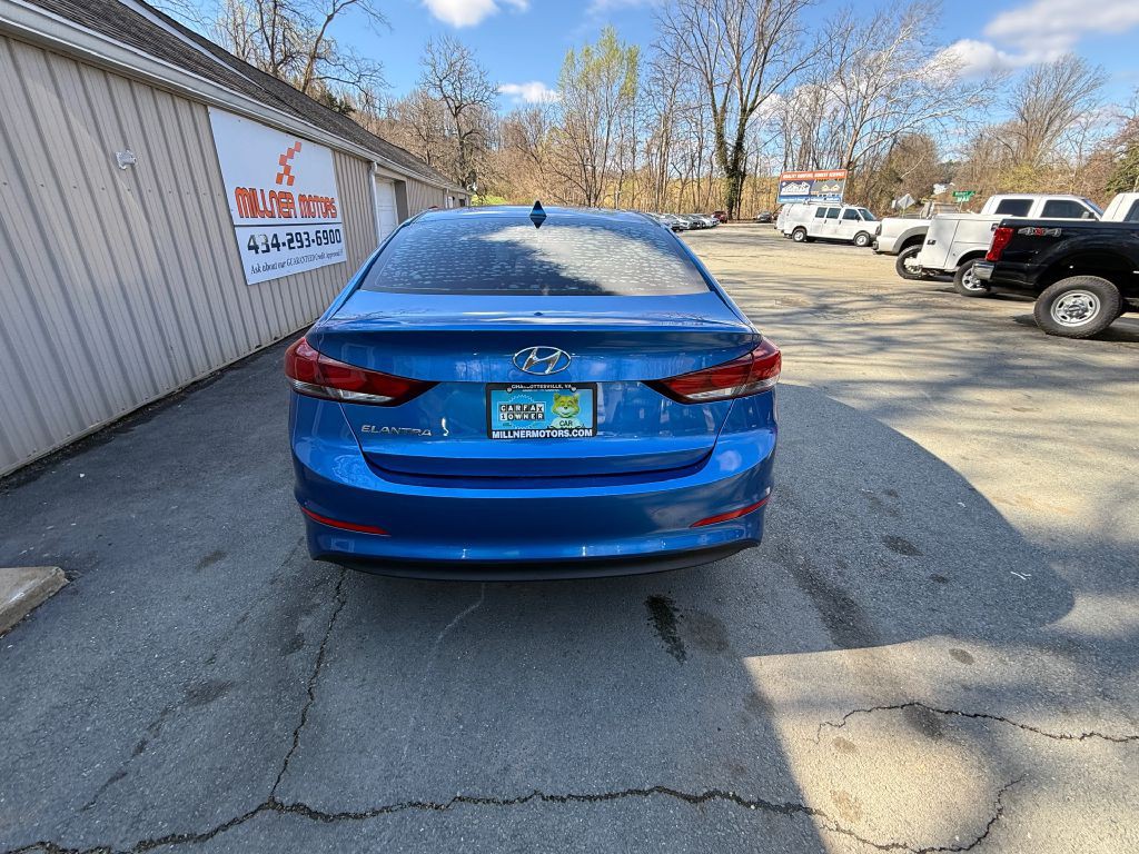 2018 Hyundai Elantra Image 8