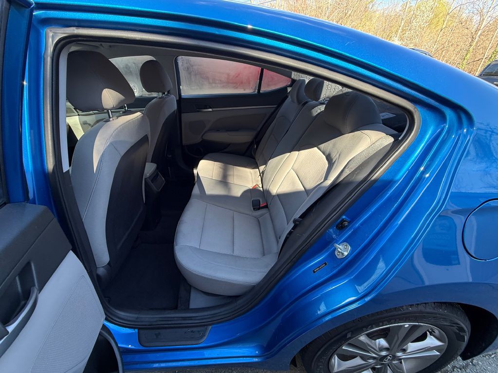 2018 Hyundai Elantra Image 13