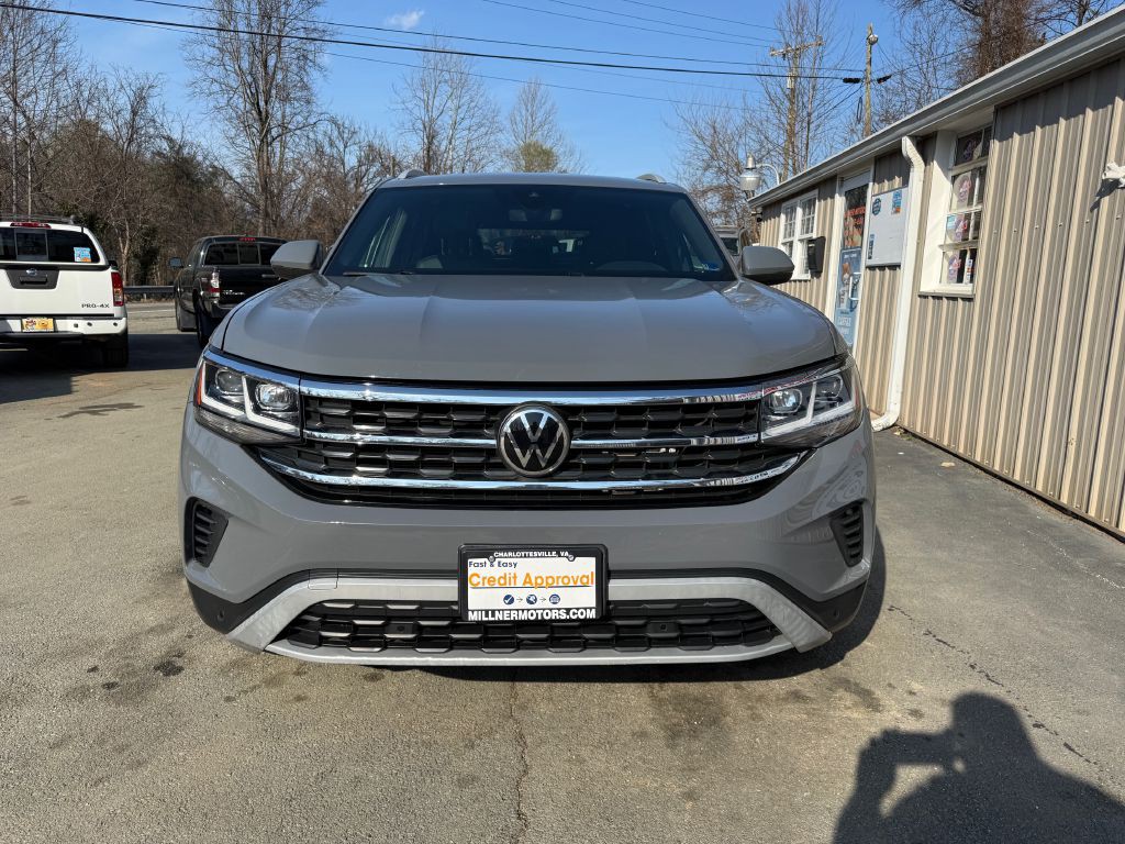 2021 Volkswagen Atlas Cross Sport Image 3