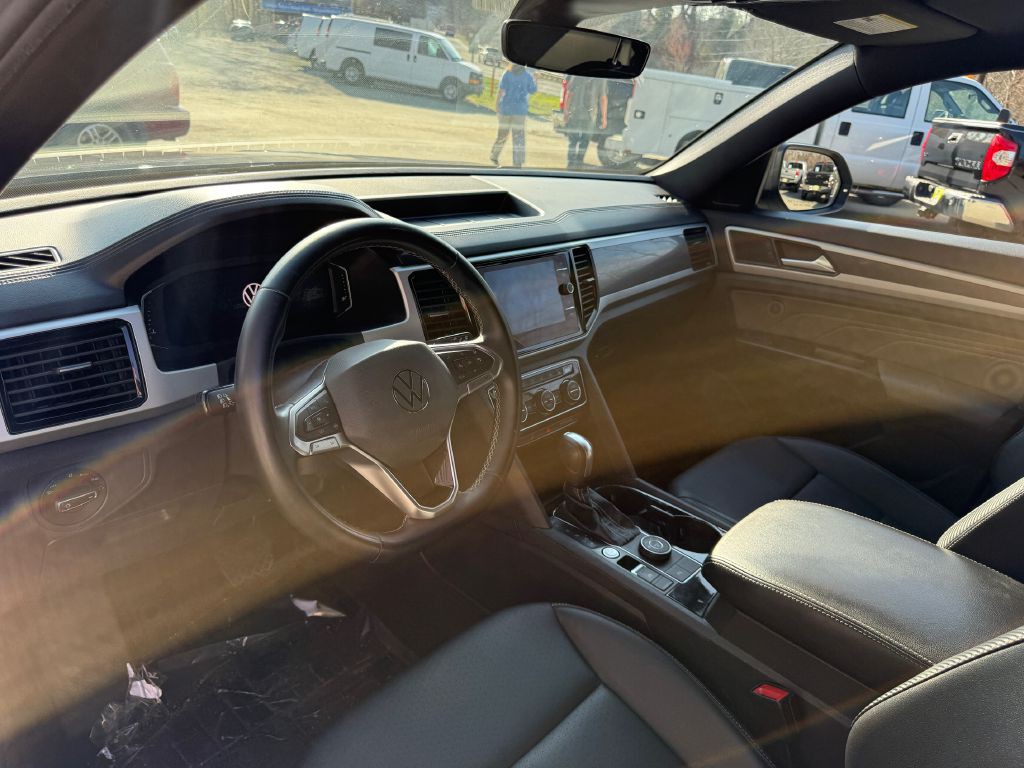 2021 Volkswagen Atlas Cross Sport Image 11