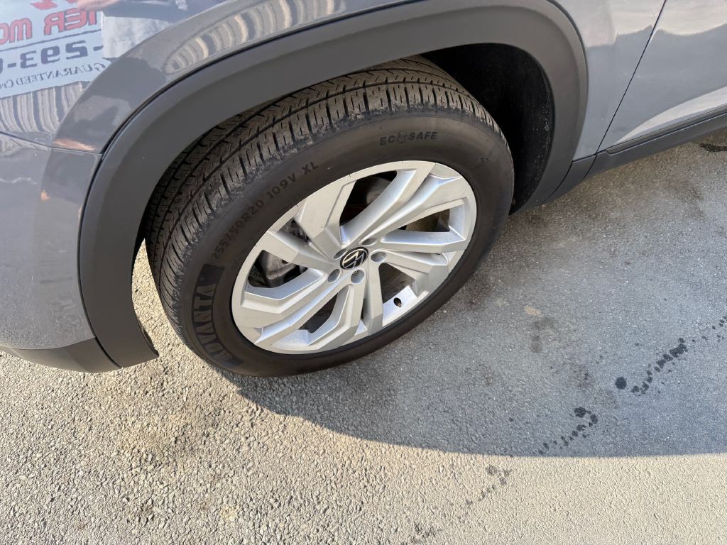 2021 Volkswagen Atlas Cross Sport Image 21