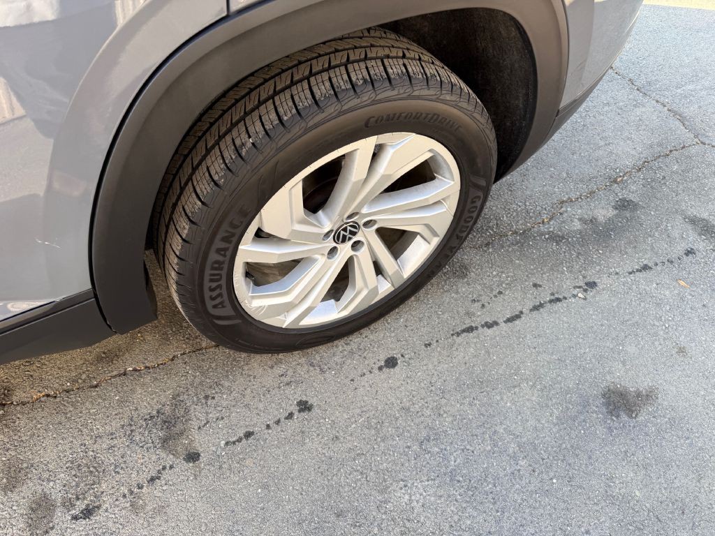 2021 Volkswagen Atlas Cross Sport Image 22