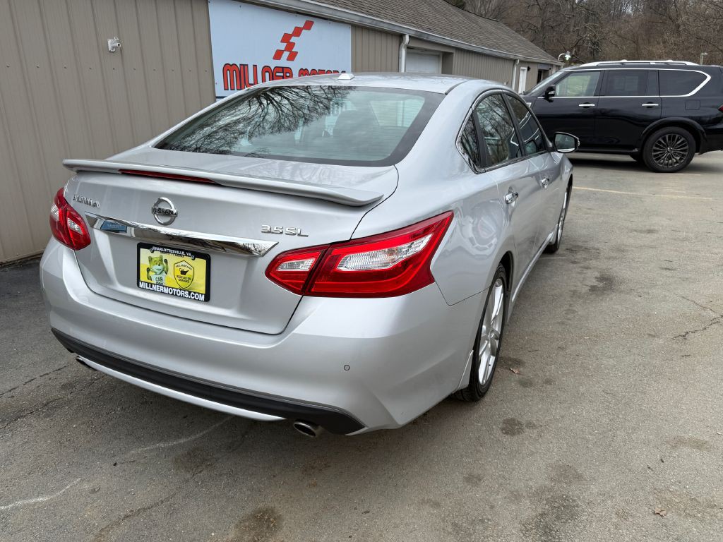 2016 Nissan Altima Image 8