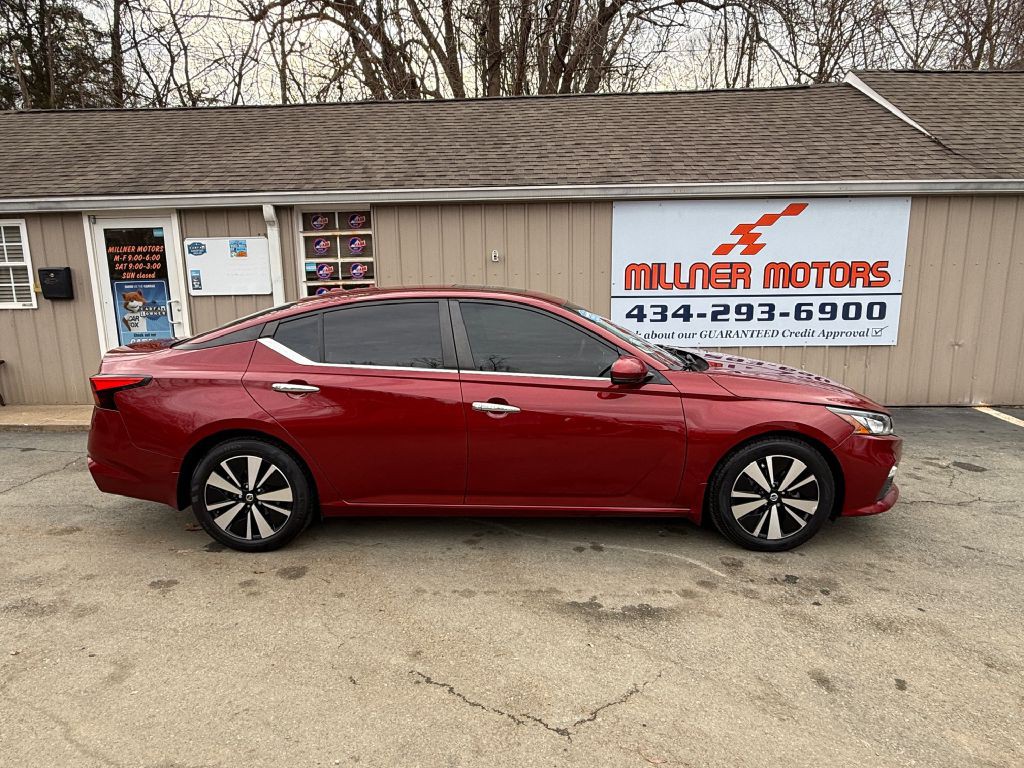 2021 Nissan Altima Image 1