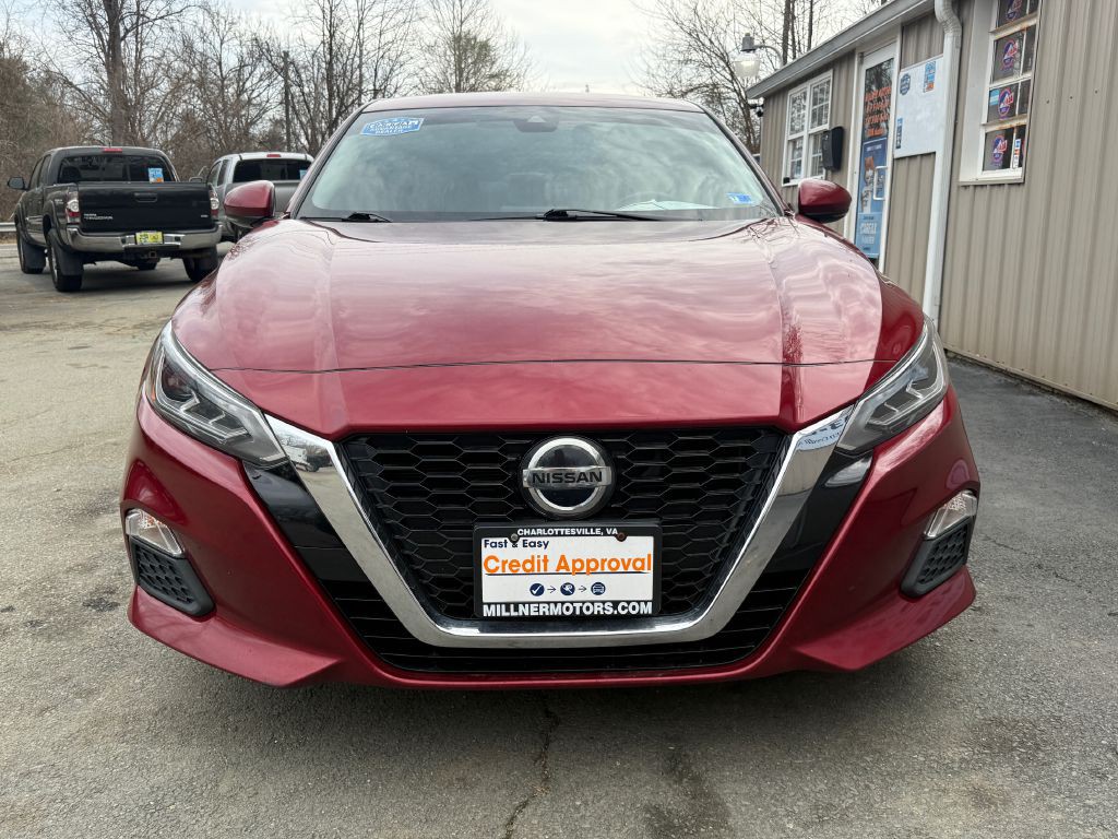 2021 Nissan Altima Image 3