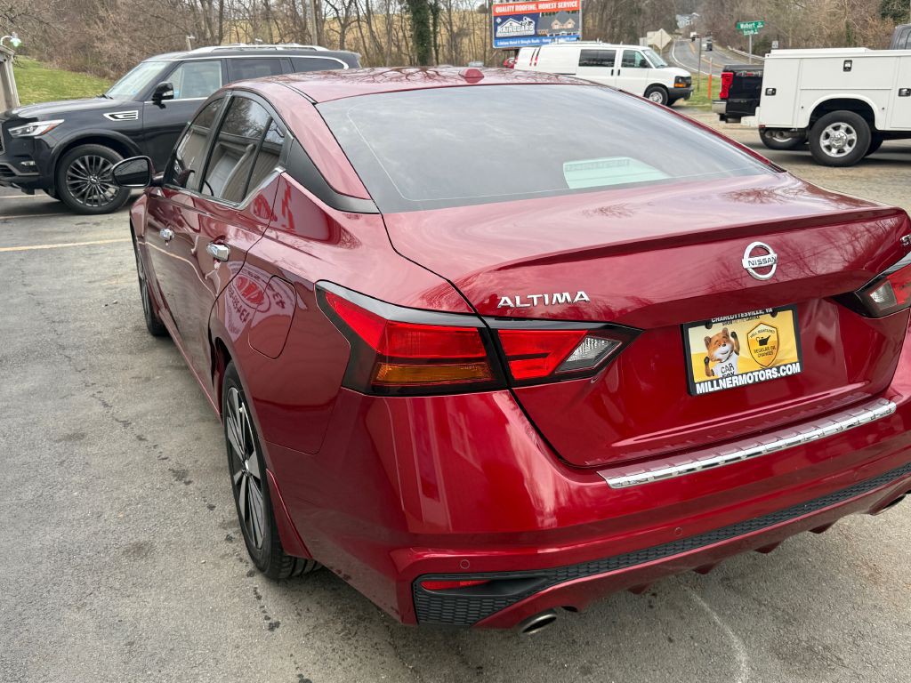 2021 Nissan Altima Image 5