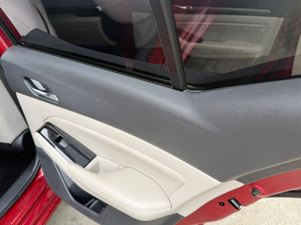 2021 Nissan Altima Image 15