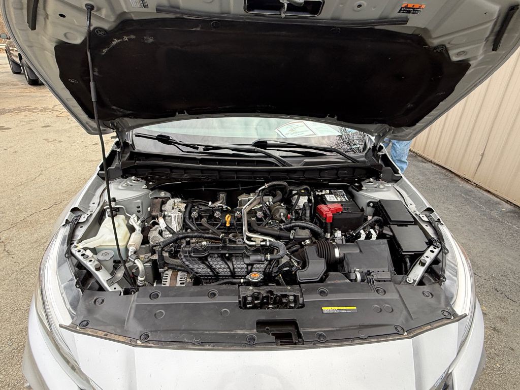 2021 Nissan Altima Image 23