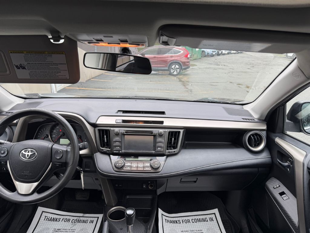 2014 Toyota Rav4 Image 9