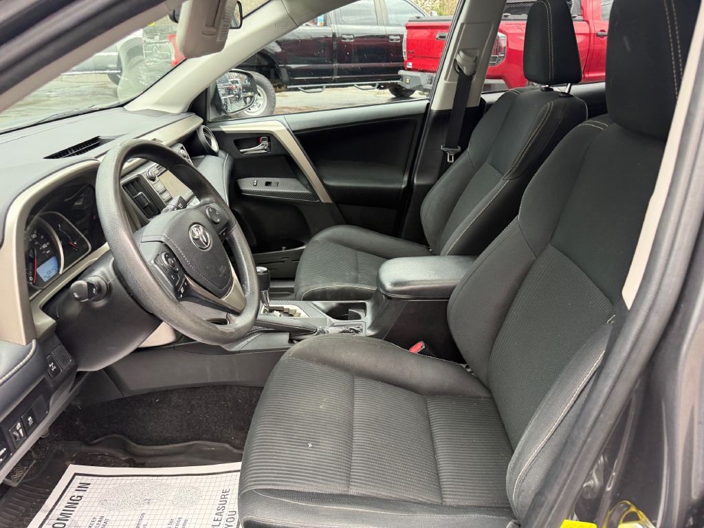 2014 Toyota Rav4 Image 10