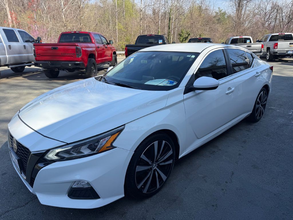 2020 Nissan Altima Image 4