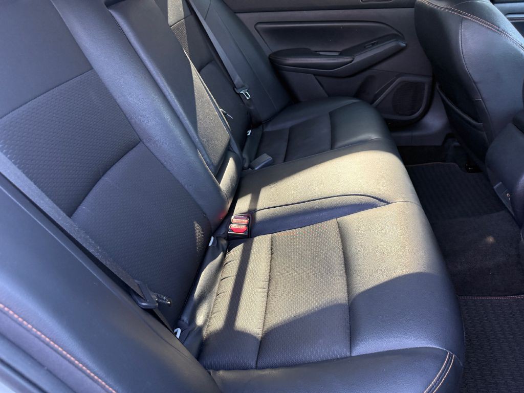 2020 Nissan Altima Image 21