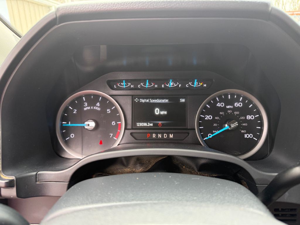 2022 Ford F-350 Image 10