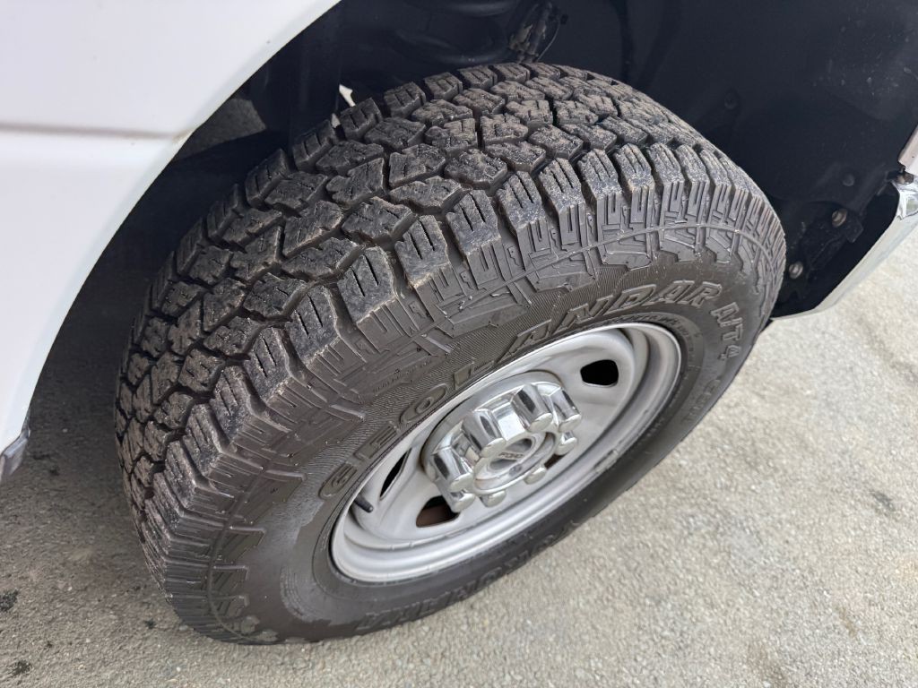 2022 Ford F-350 Image 20