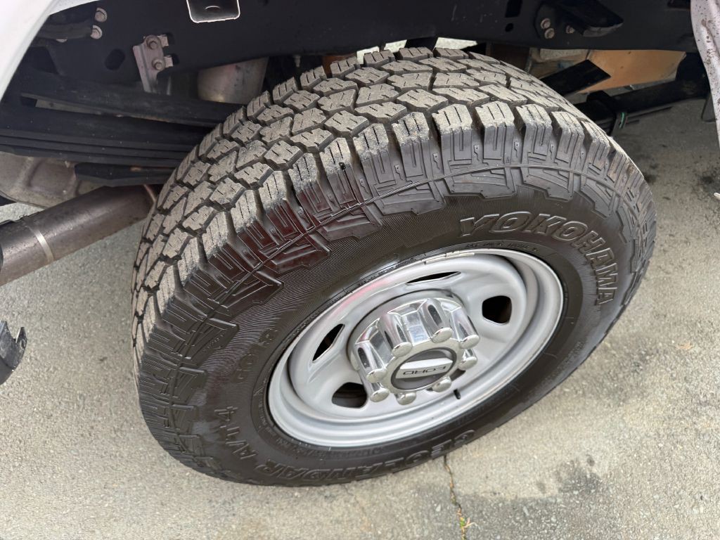 2022 Ford F-350 Image 21