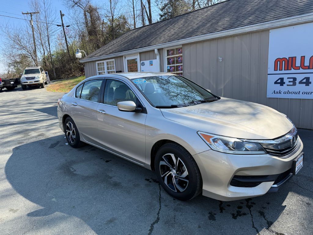 2017 Honda Accord Image 2