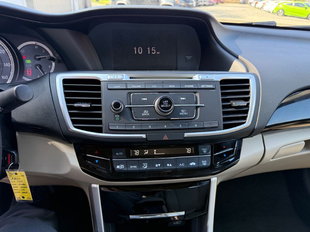 2017 Honda Accord Image 10