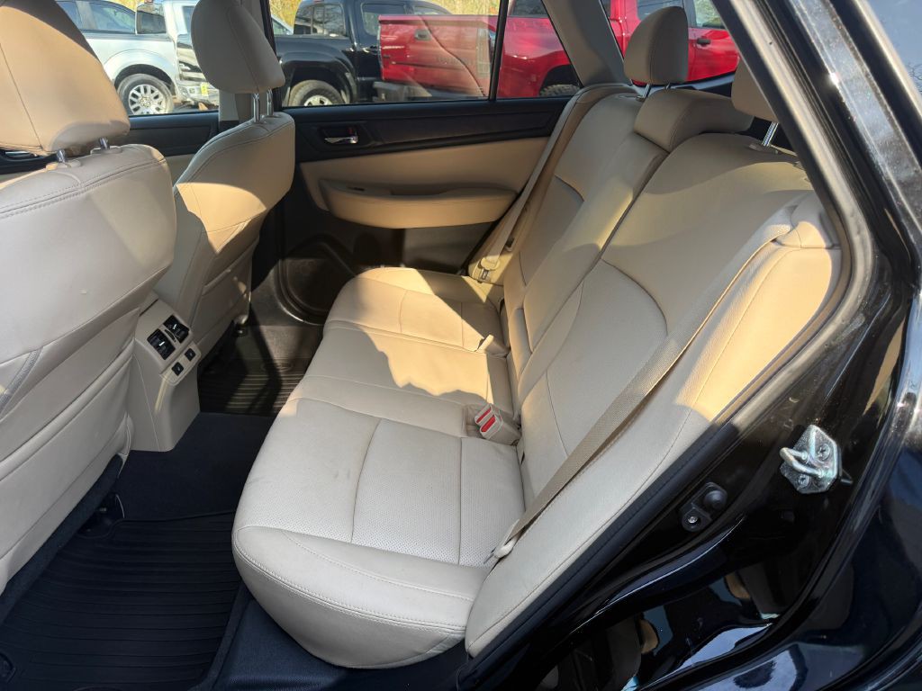 2017 Subaru Outback Image 13