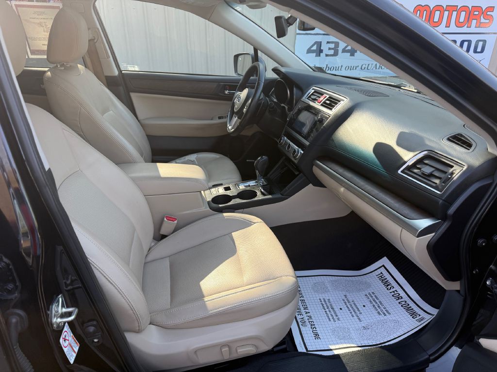 2017 Subaru Outback Image 18