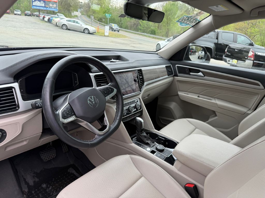 2022 Volkswagen Atlas Image 11