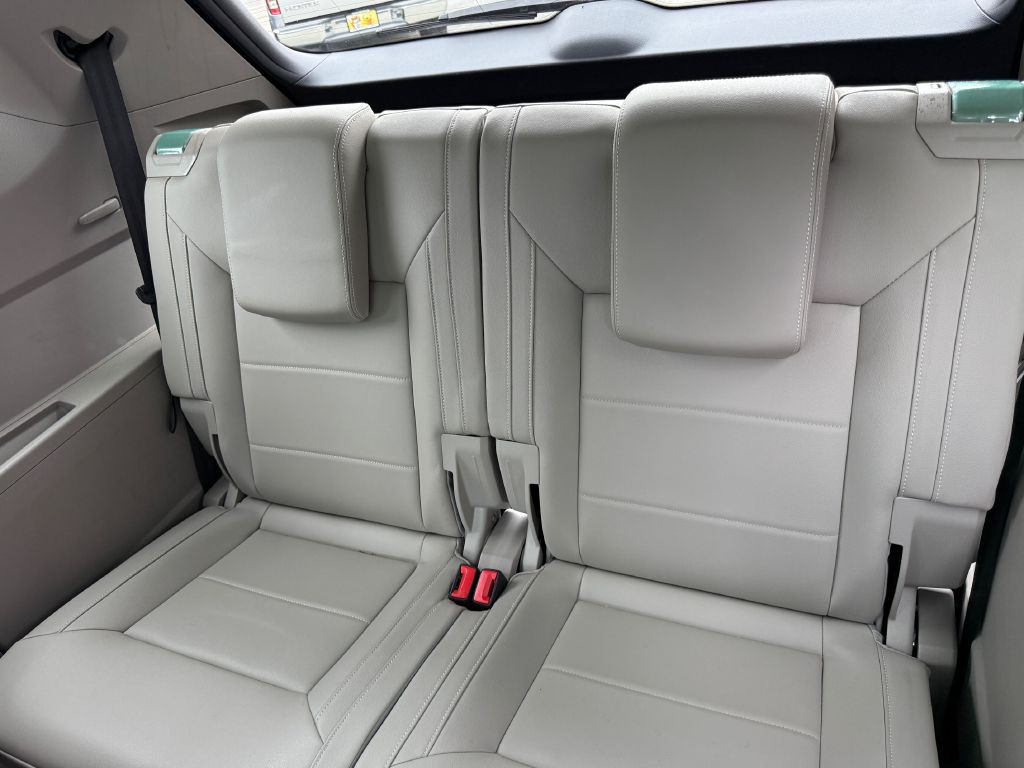2022 Volkswagen Atlas Image 16