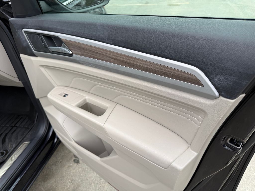 2022 Volkswagen Atlas Image 17
