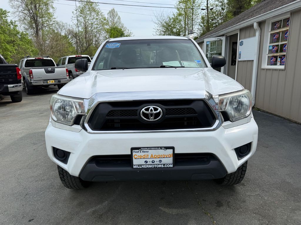 2013 Toyota Tacoma Image 2