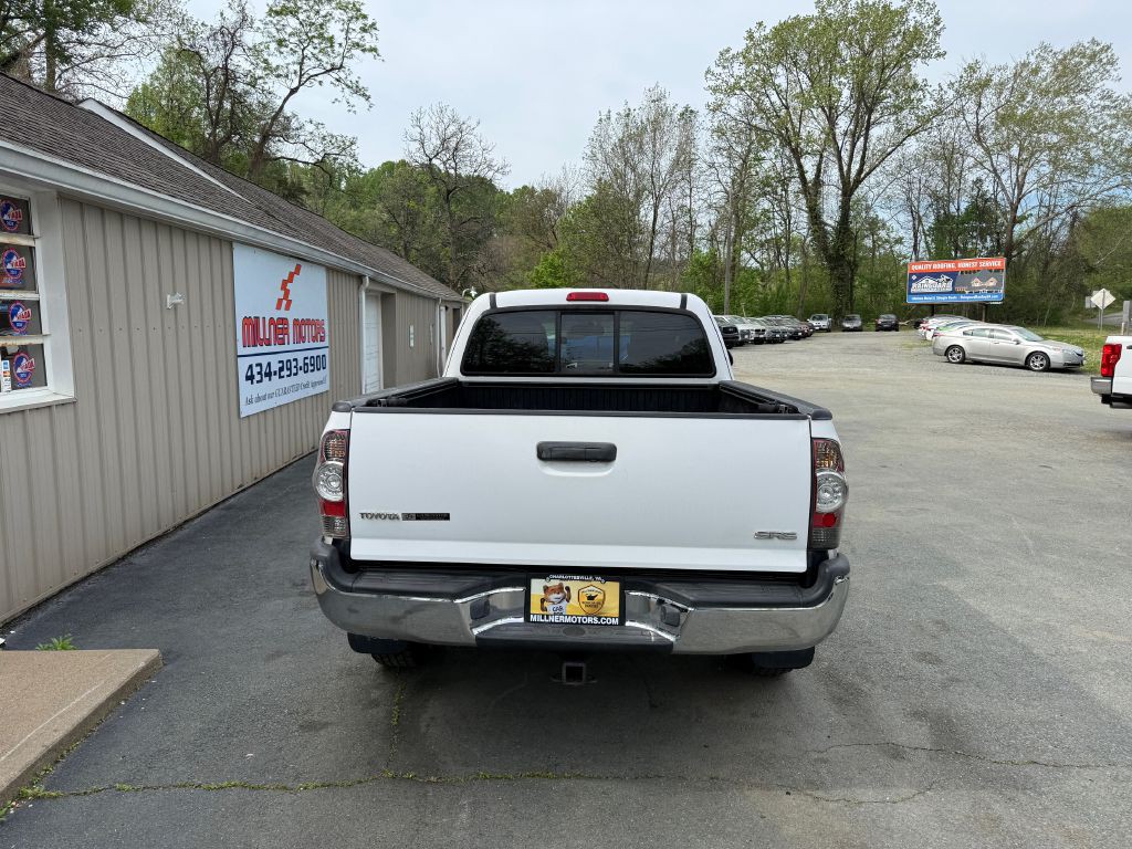 2013 Toyota Tacoma Image 4