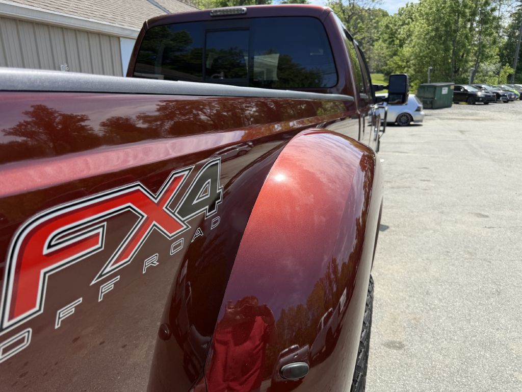 2015 Ford F-350 Image 12