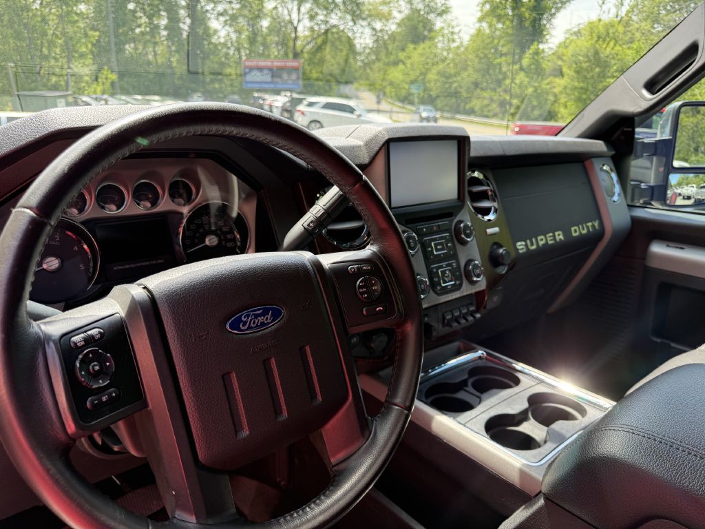 2015 Ford F-350 Image 19