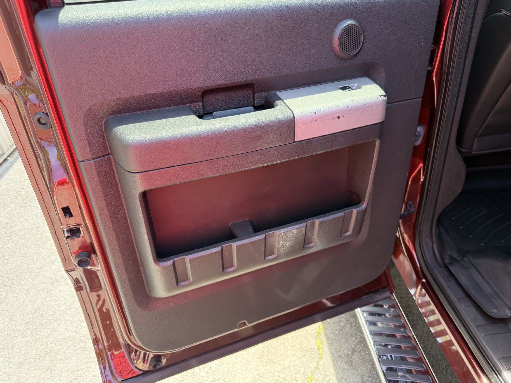2015 Ford F-350 Image 22