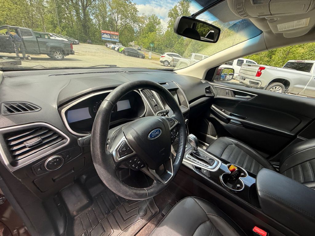 2017 Ford Edge Image 14