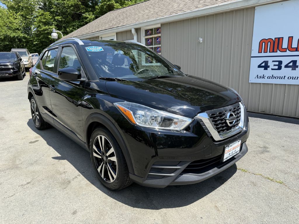 2020 Nissan Kicks Image 2