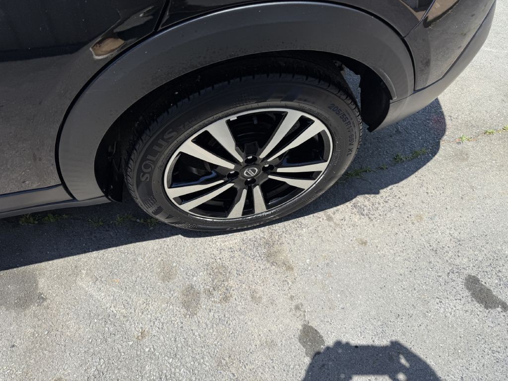 2020 Nissan Kicks Image 21