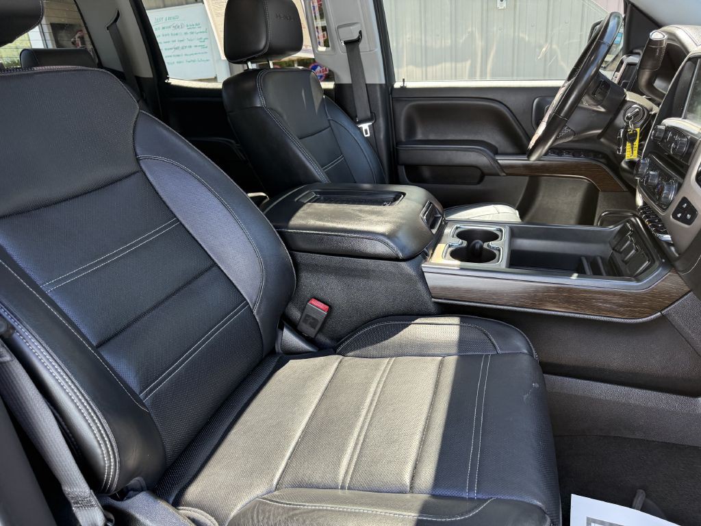 2018 GMC Sierra Image 15