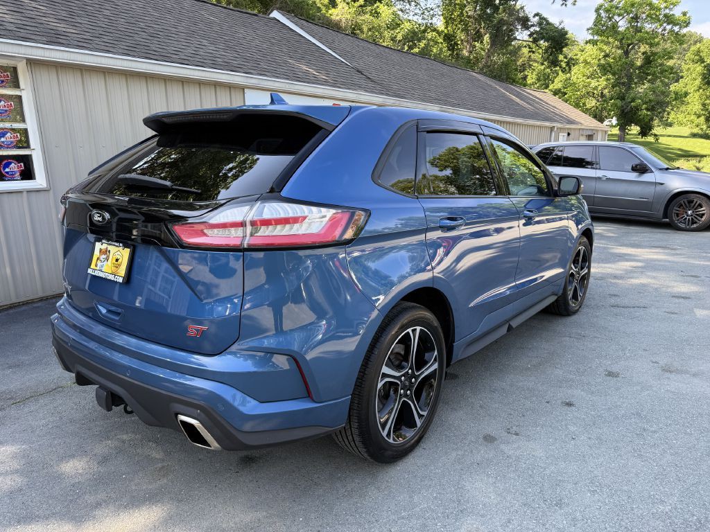 2020 Ford Edge Image 7