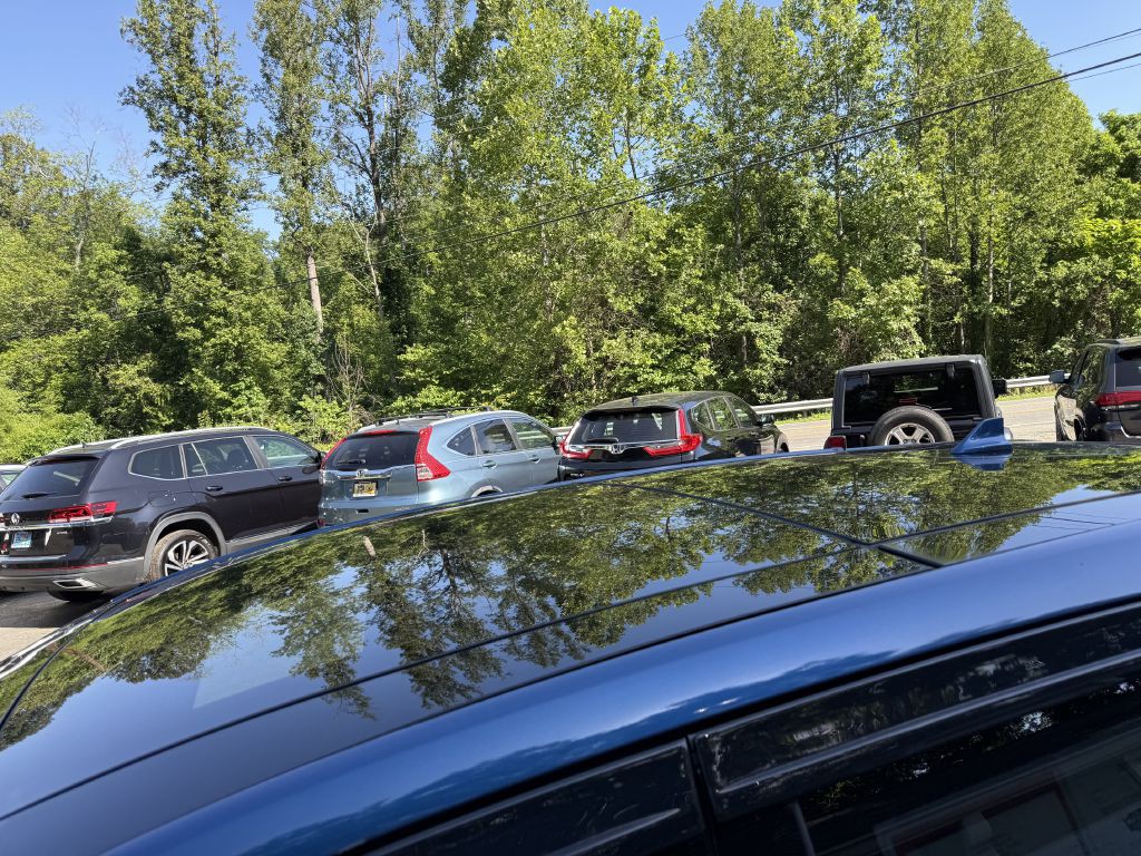 2020 Ford Edge Image 8