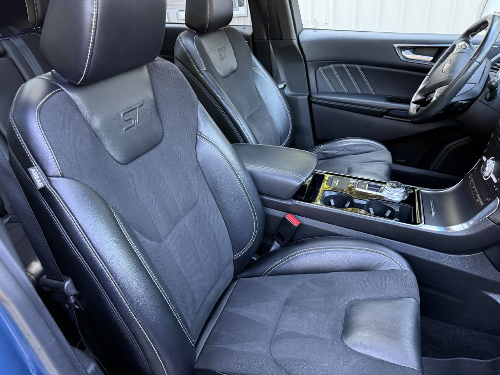 2020 Ford Edge Image 14