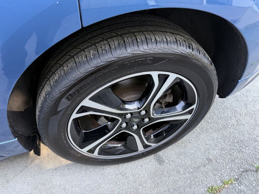 2020 Ford Edge Image 18